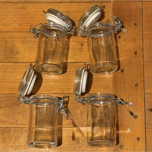 FLIP LID➕Set Of 4 Glass Jars - Picture 1 of 4